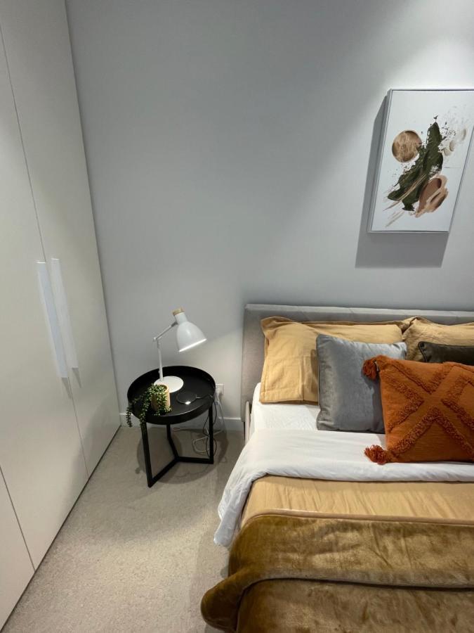 Cozy 1 Bed Apt & Spa,Free Parking ,Phenomena Views Мельбурн Экстерьер фото